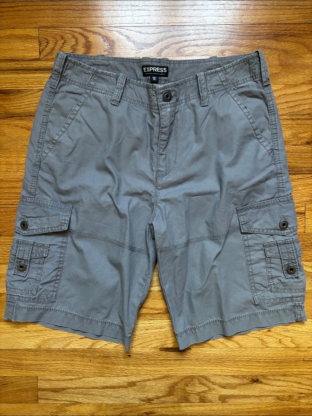 Express Men's Slate Gray Cargo Utility Shorts Waist 30 Inseam 10